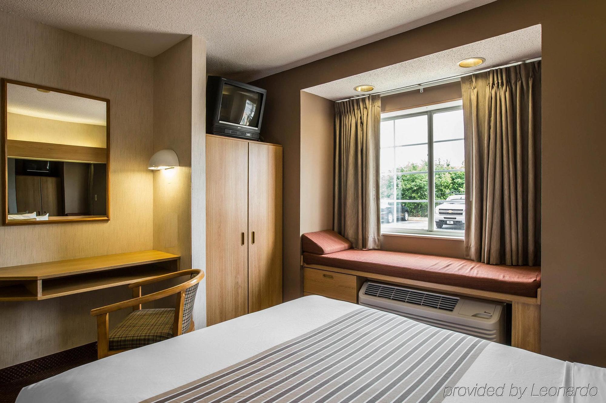 Econo Inn&suites 2* Greenville