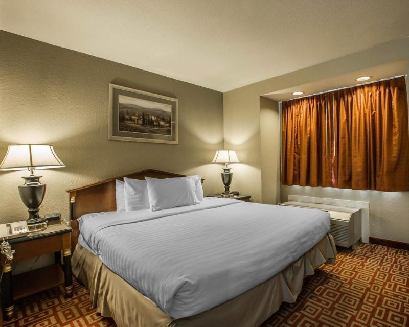 Econo Inn&suites Hotel Greenville