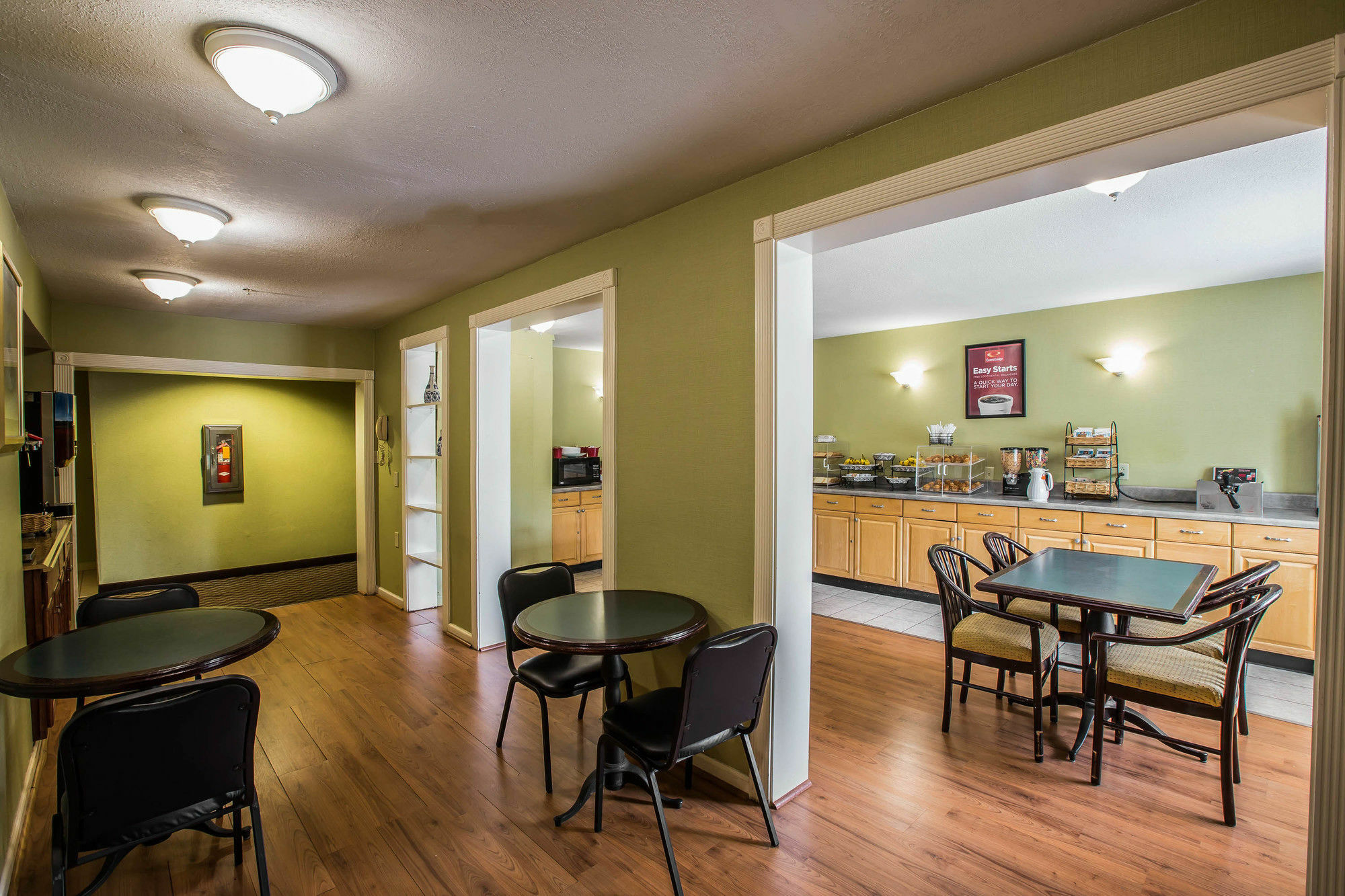 Econo Inn&suites 2*