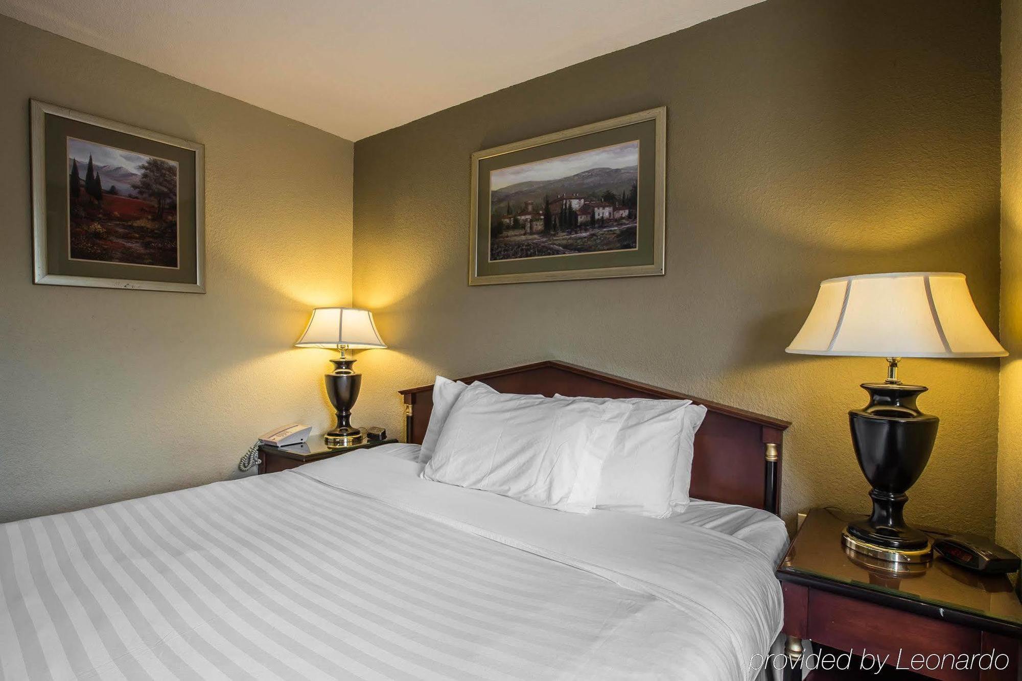 Hotel Econo Inn&suites Greenville